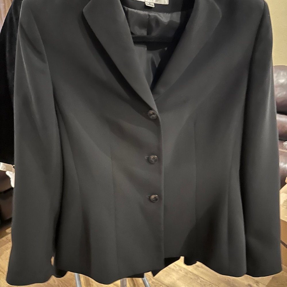 Jones Studio Suit